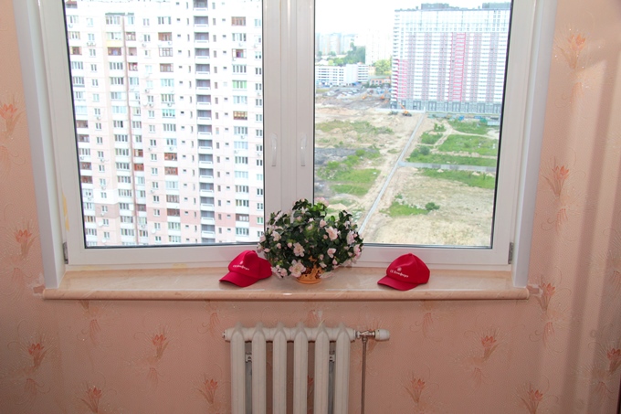 Откосы на окна из пластика. Фото Захаров СПД Киев